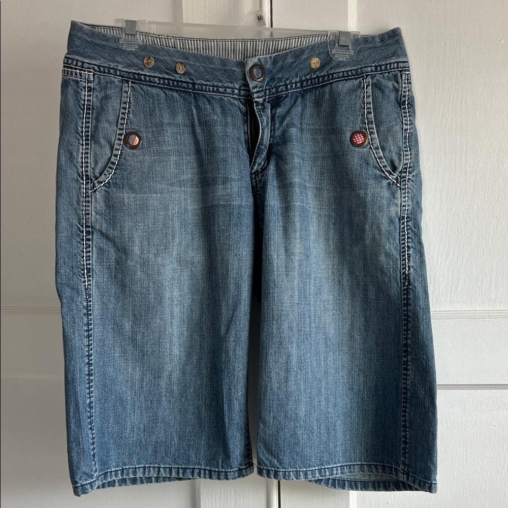Trendy Blue Denim Shorts